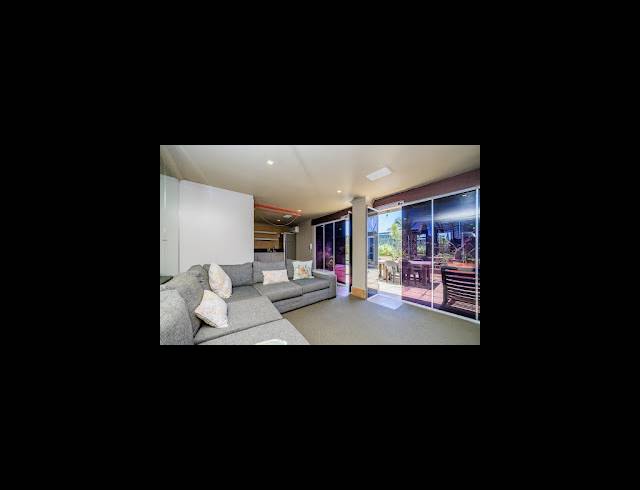 3 BEDROOM DUPLEX TO LET IN ESSENWOOD